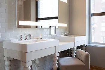 Sports Illustrated Hotel 4*